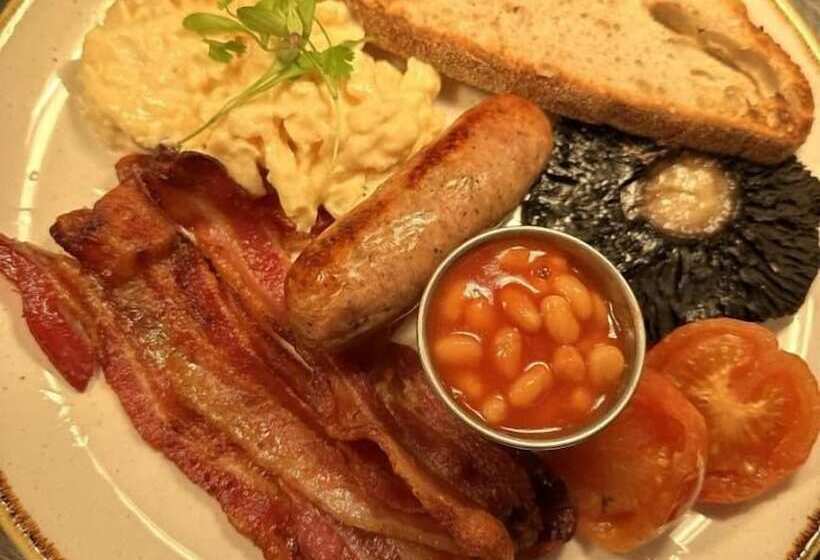 فندق The Royal Lion