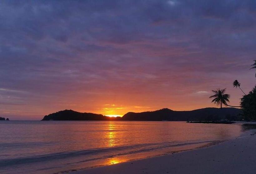 Monkey Island Resort Koh Mak