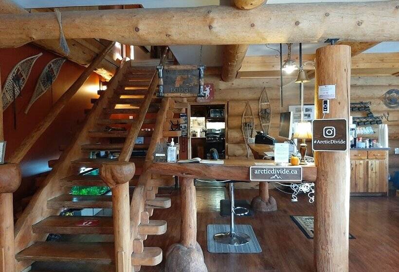 모텔 Arctic Divide Lodge