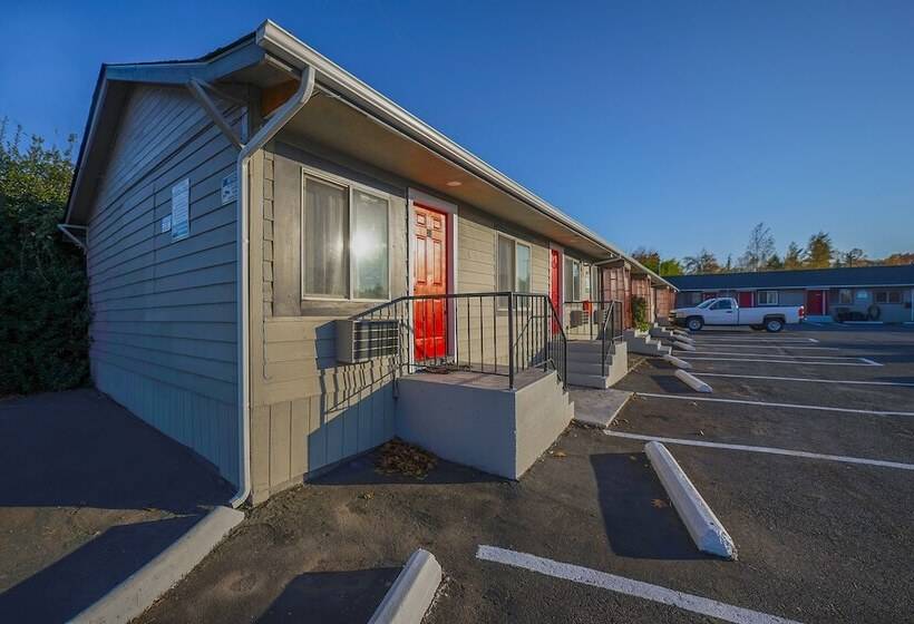 モーテル Oyo  Portland Or Near Airport