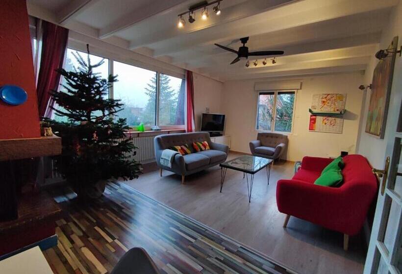 膳宿费 Chemin Des Vignerons