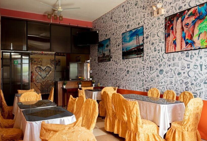 پانسیون La Torre Inn