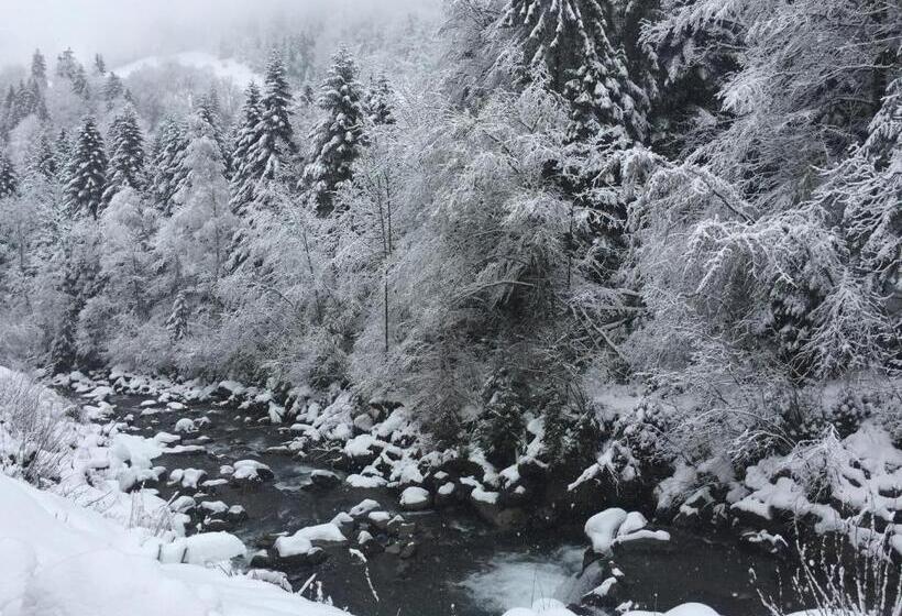 膳宿费 Les Quatre Saisons Balcon Et Jardin