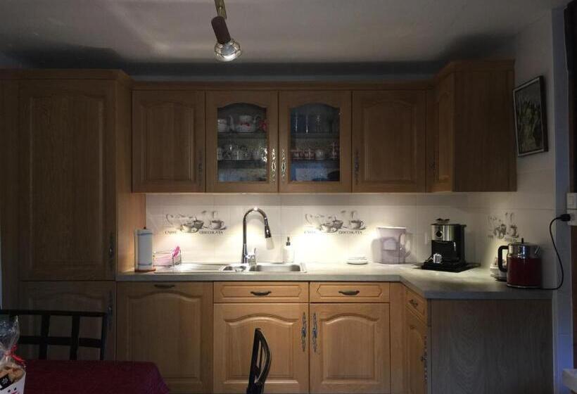 膳宿费 Les Quatre Saisons Balcon Et Jardin