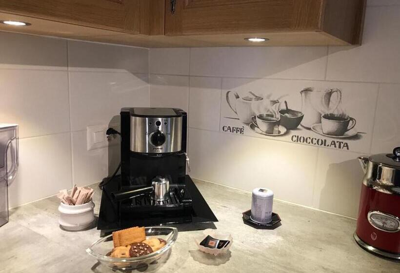 膳宿费 Les Quatre Saisons Balcon Et Jardin