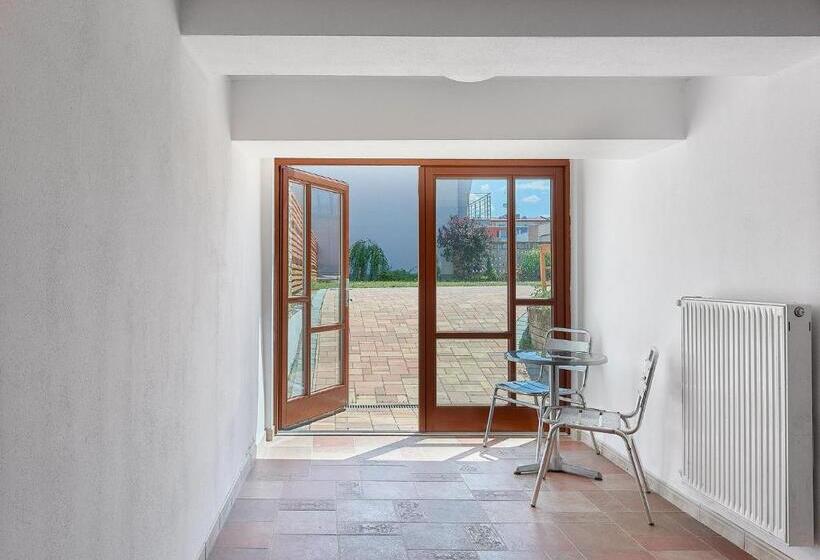 ペンション Penzion Karolinka