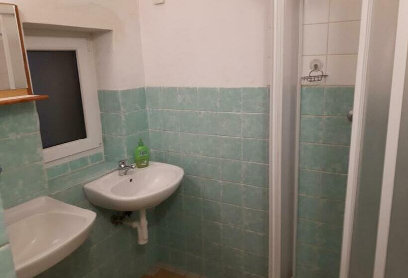 펜션 Pod Sněžníkem