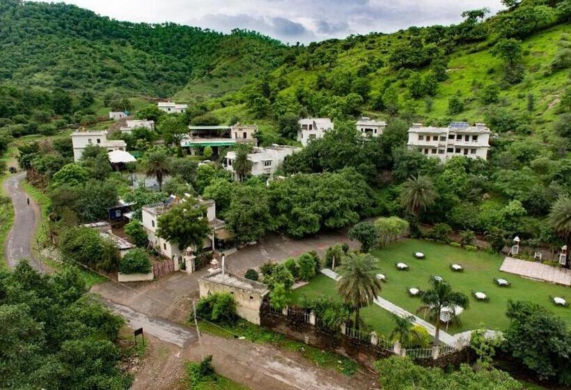 Aaram Baagh   A Luxury Nature Resort