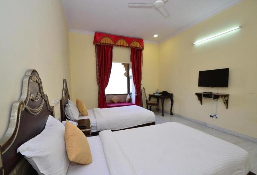 Aaram Baagh   A Luxury Nature Resort