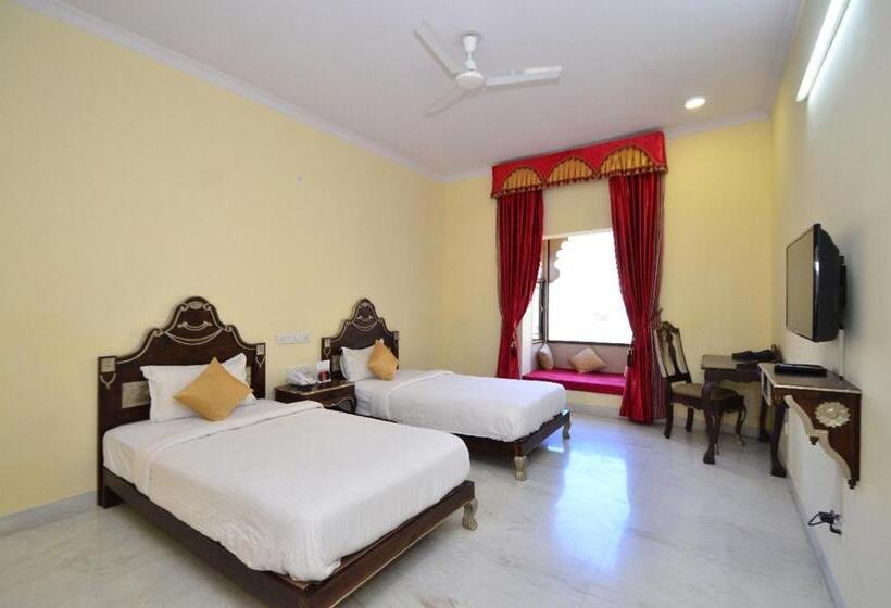 Aaram Baagh   A Luxury Nature Resort