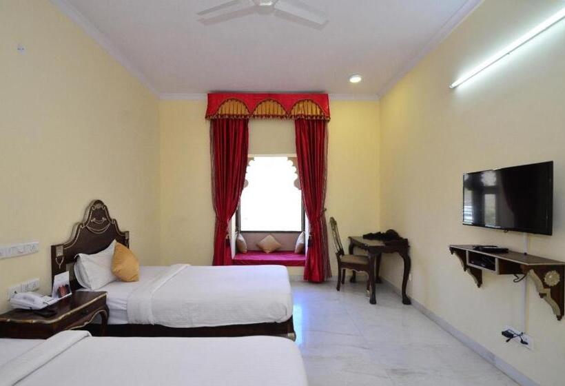 Aaram Baagh   A Luxury Nature Resort