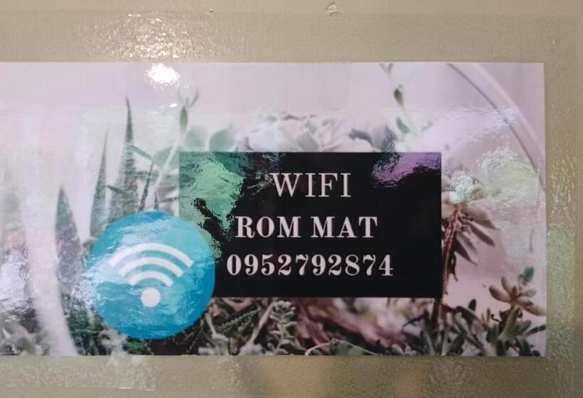 تختخواب و صبحانه Nua Tone Resort Bang Tao & Cafe