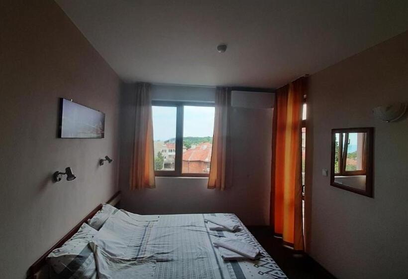 Family Hotel Favourite