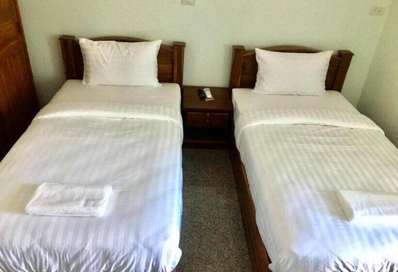 בית מלון כפרי โรงแรมคูณคีม