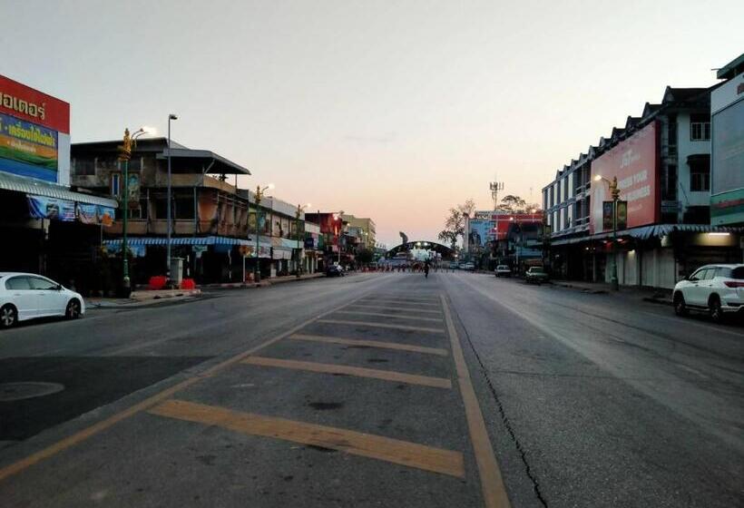 בית מלון כפרי โรงแรมคูณคีม