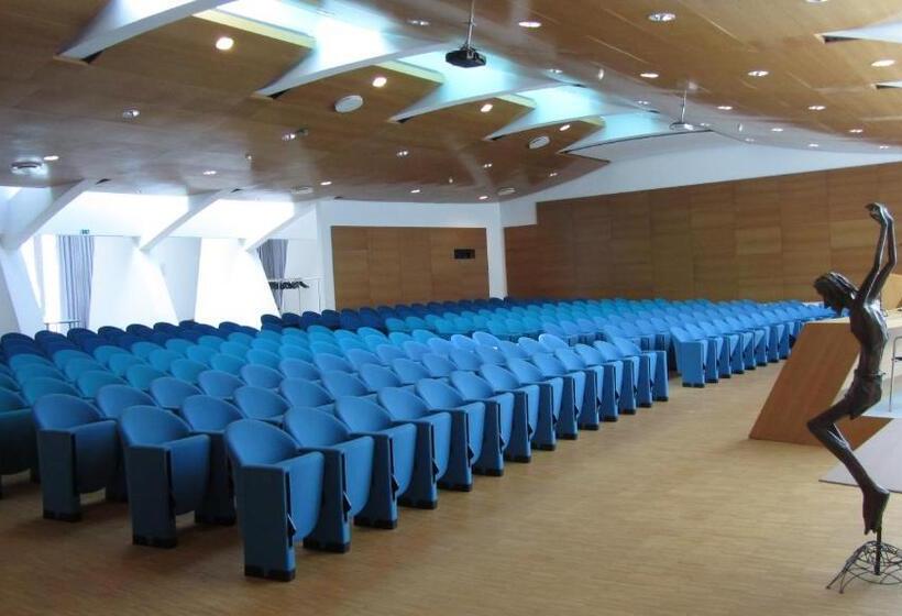 فندق Casa Diocesana Di Altavilla