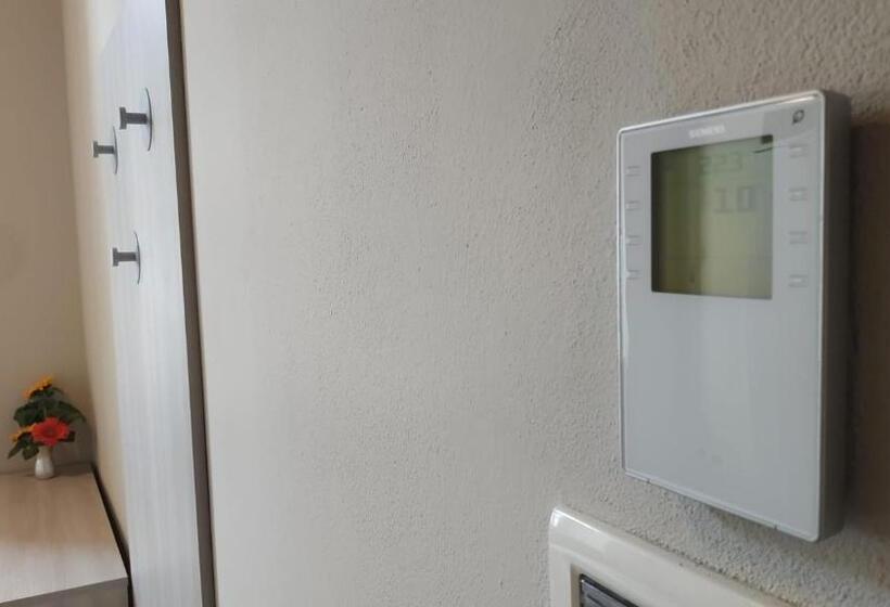 فندق Casa Diocesana Di Altavilla