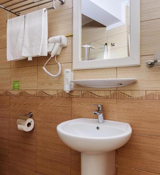 فندق Central   Baile Olanesti