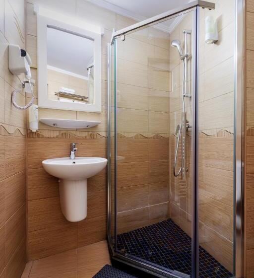 فندق Central   Baile Olanesti