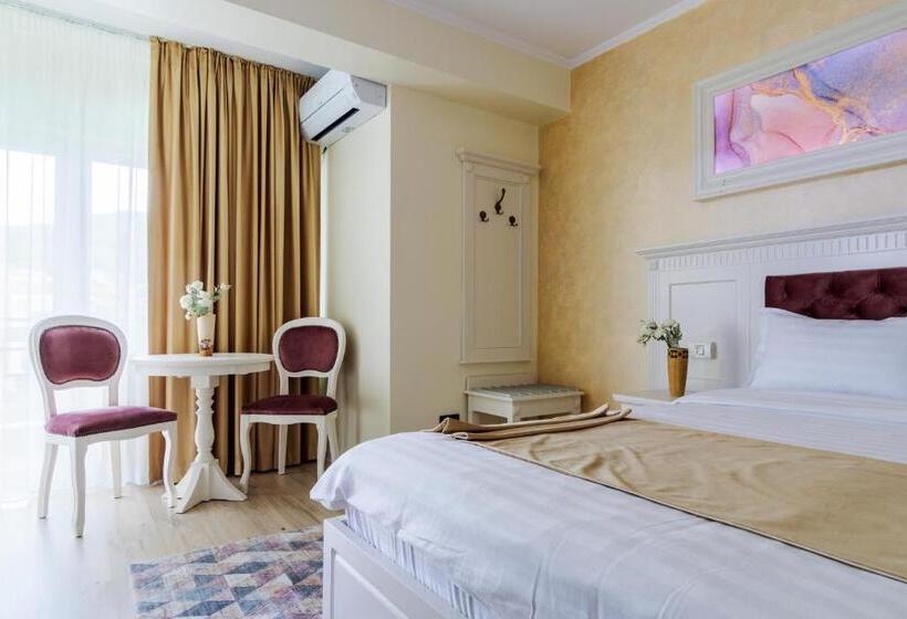 فندق Central   Baile Olanesti