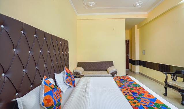 ホテル Paras Plaza