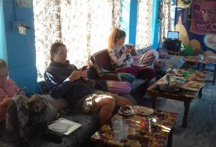 هتل Poonam Pushkar