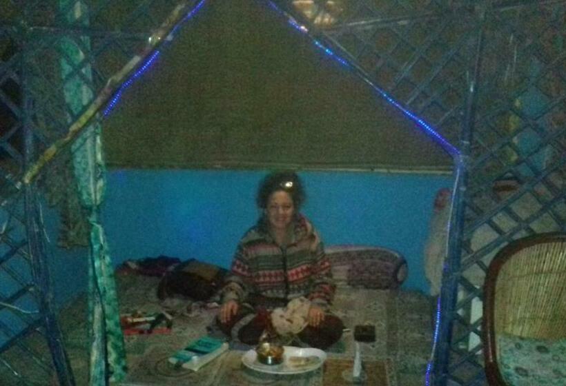 هتل Poonam Pushkar