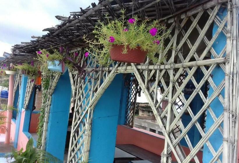 هتل Poonam Pushkar