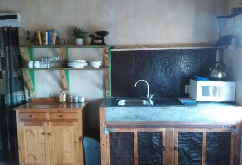 בית מלון כפרי Silwerkaroo Gastehuis