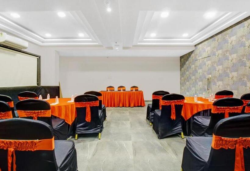 호텔 Treebo Premium Brijinn