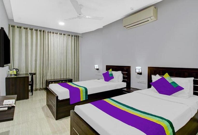 호텔 Treebo Premium Brijinn