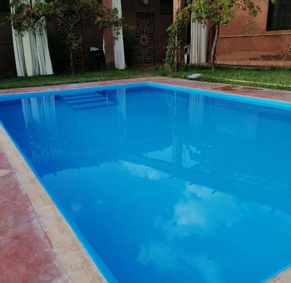 هتل Villa Darga Rouge