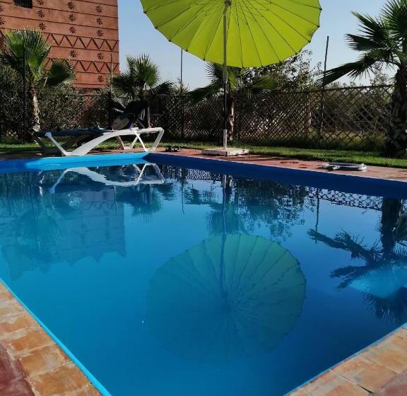 هتل Villa Darga Rouge