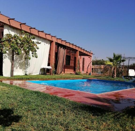 هتل Villa Darga Rouge