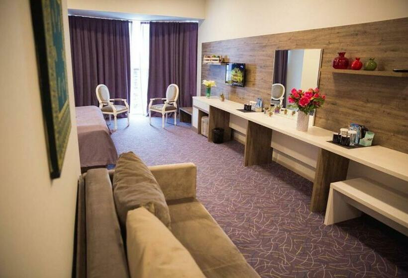 هتل West Shine Boutique