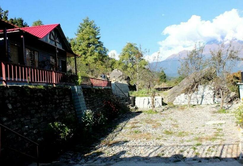 Nandan Kanan Auli Resort