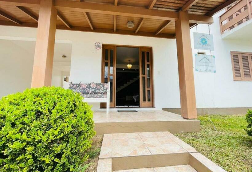 펜션 Casa Da Praia Pousada