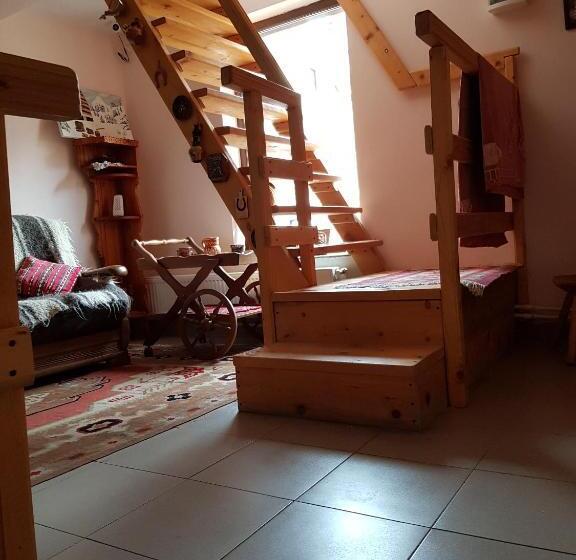 Пансион Casa Veves