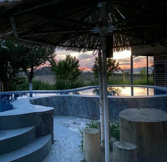 پانسیون Guest House And Yurt Camp Aktan