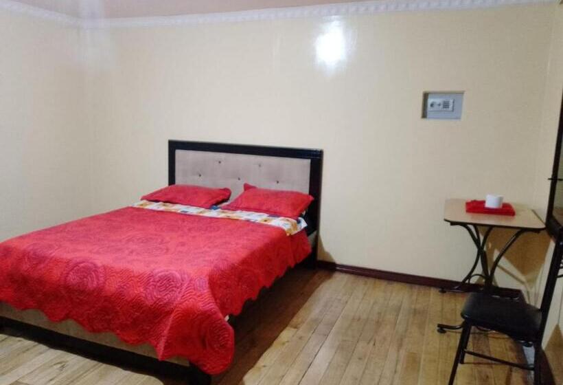 پانسیون Hostal Mediodía Matriz