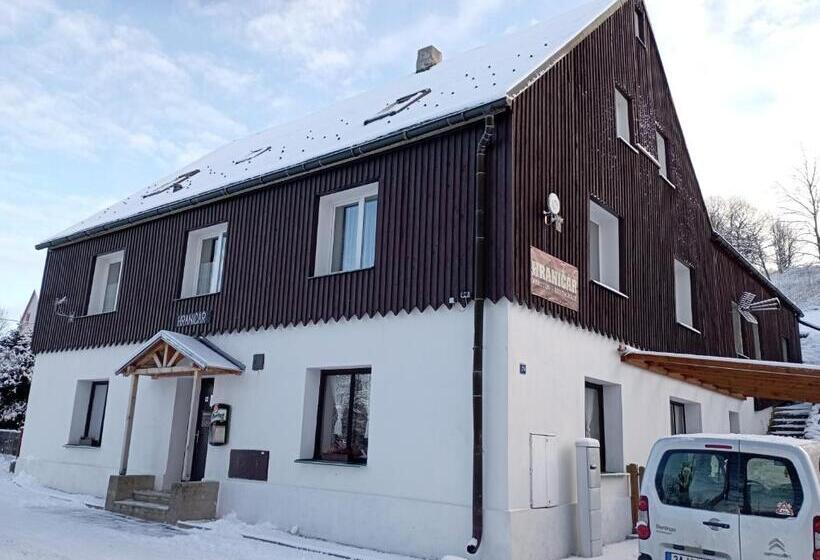 بنسيون Penzion Hraničář