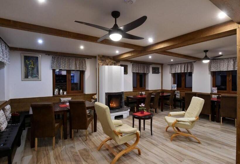 پانسیون Penzion Jizerská Malina