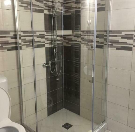 פנסיון Vila Cristina