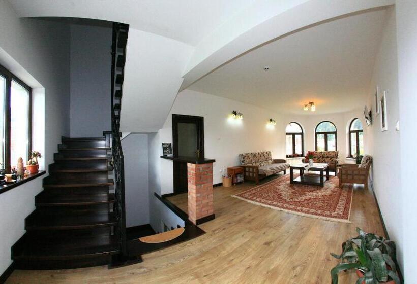 Pensiunea Casa Elvira