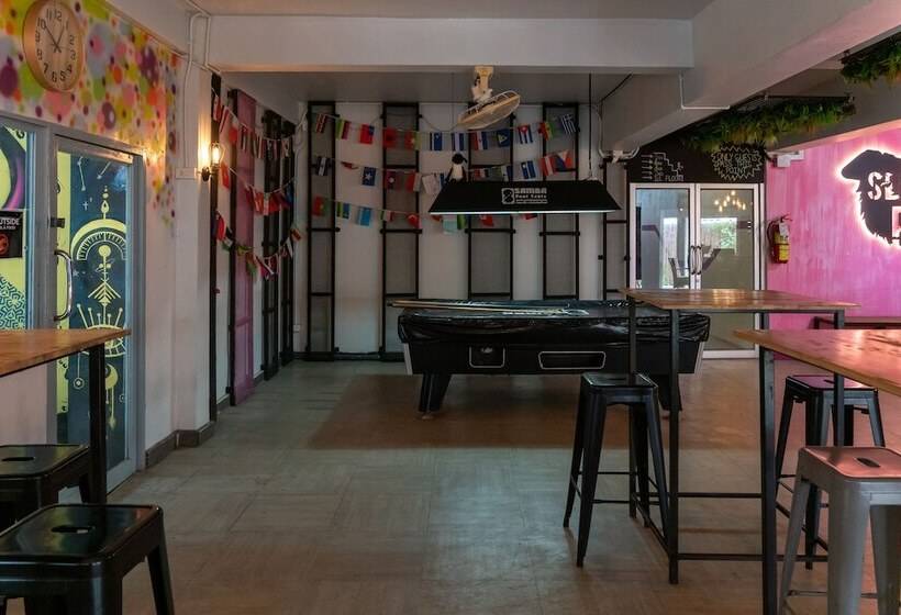 Slumber Party Hostel Krabi Beach