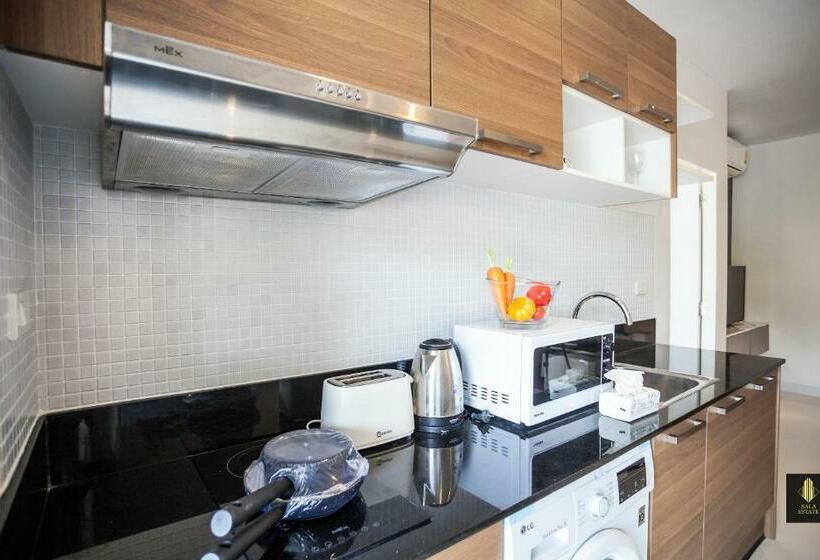 The Lago Naiharn By Sala Estate