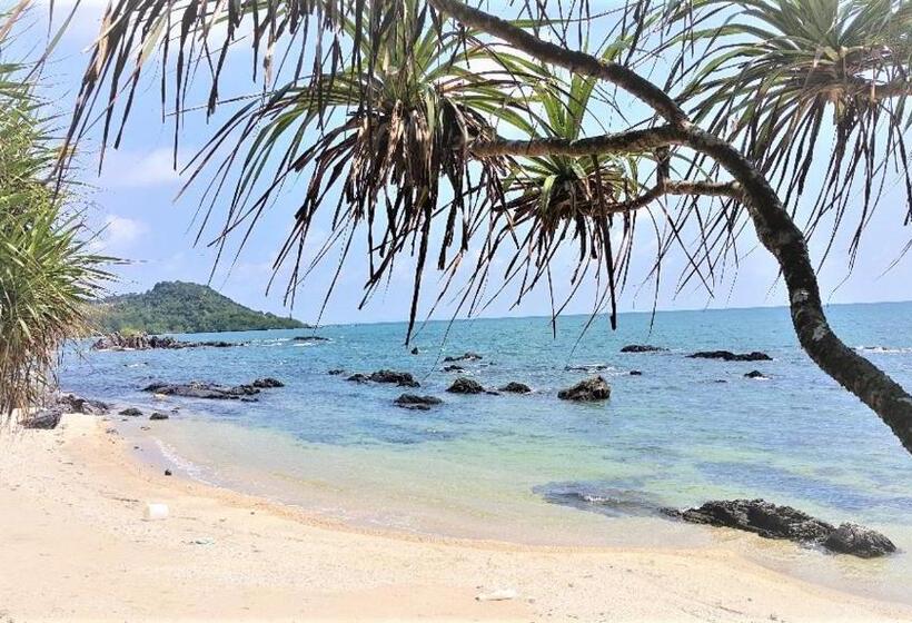 فندق صغير Hasina Resort@sedili