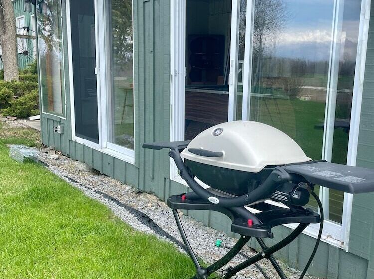 فندق صغير Jackson S Falls Country Inn