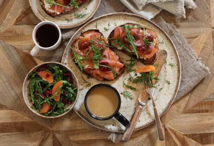 فندق صغير Jackson S Falls Country Inn