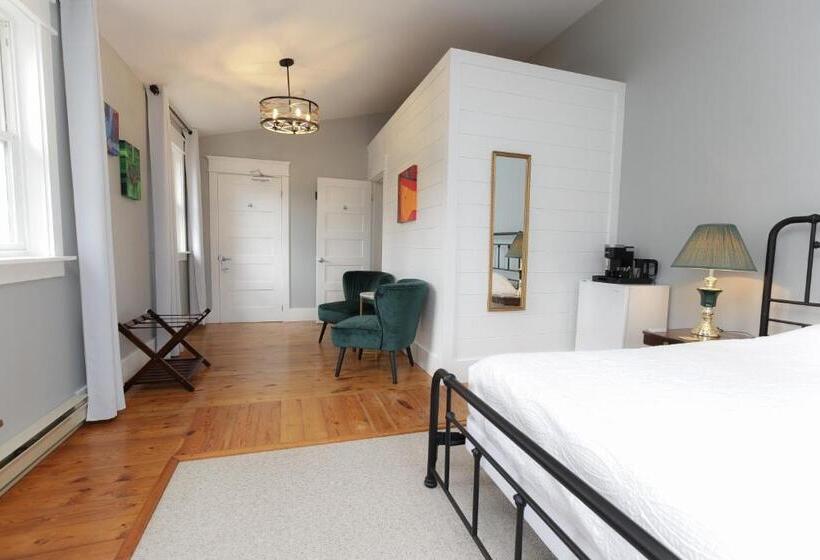 فندق صغير Jackson S Falls Country Inn